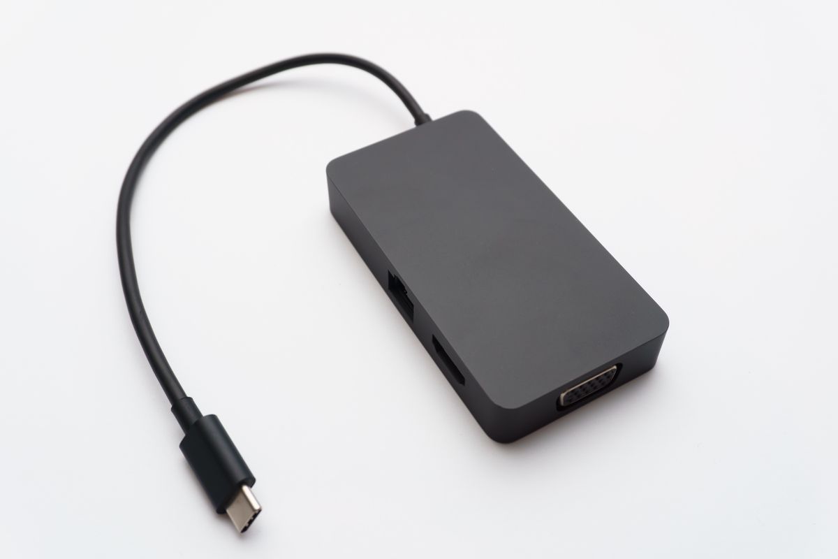 HDMI·랜 포트를 갖춘 USB-C 멀티허브